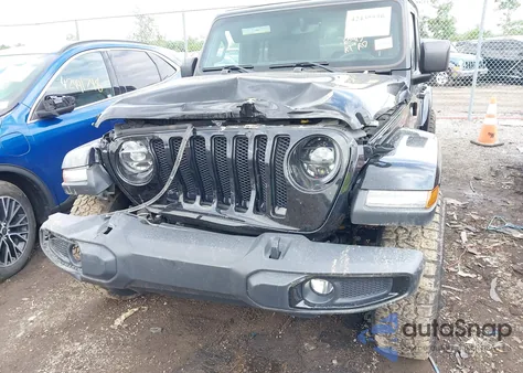 2019 Jeep Wrangler Unlimited Sahara Altitude 4X4 z USA, uszkodzony, nr VIN 1C4HJXEG8KW671365